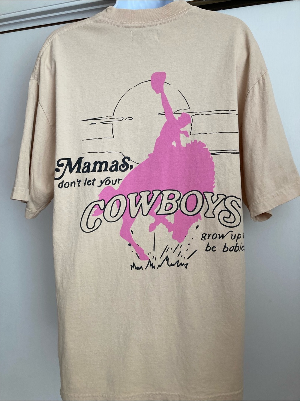 Diamond Cross Ranch Cowboys Be Babies Graphic Tan & Pink T-Shirt, Unisex Sz M